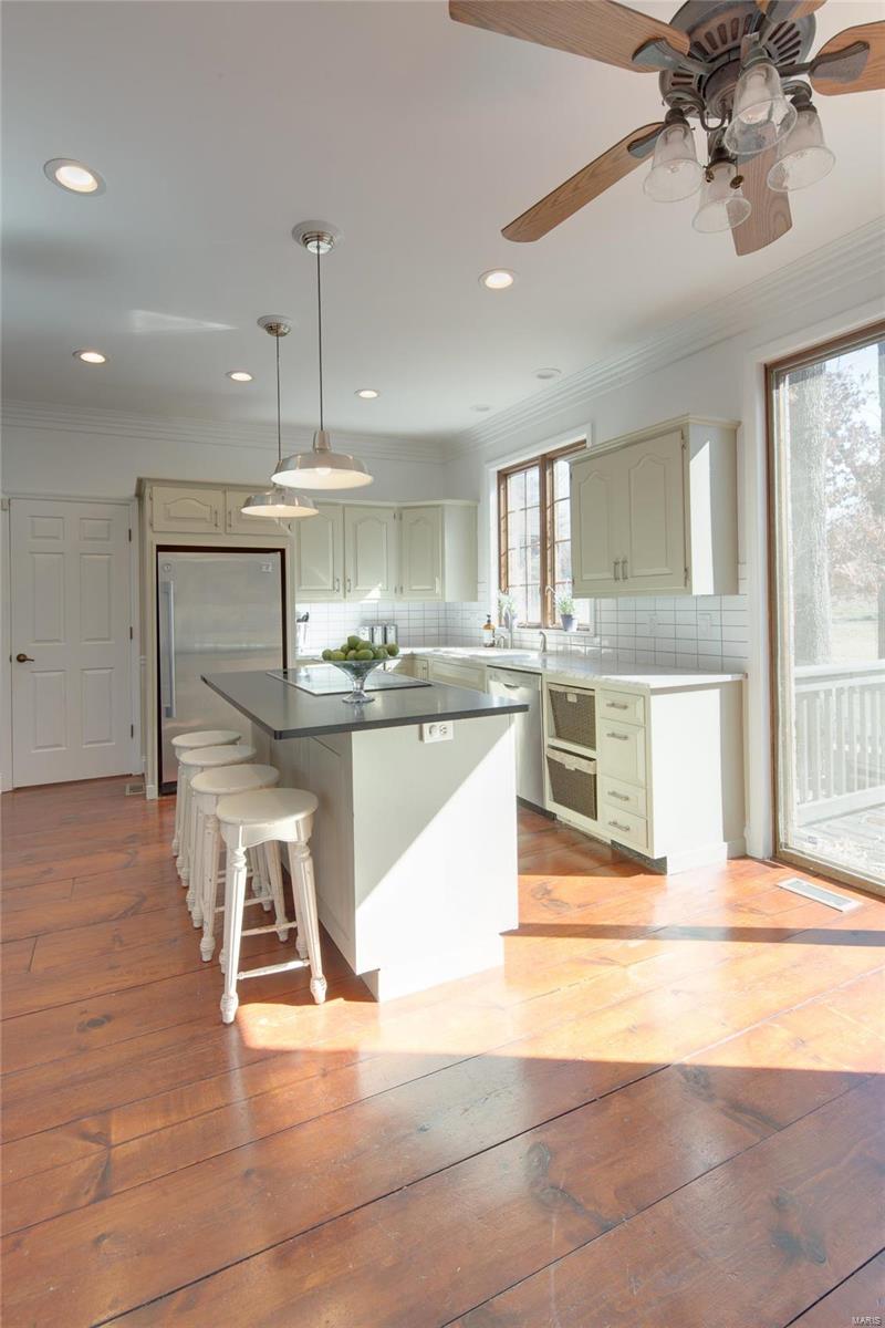 12600 Robyn Road St. Louis, MO 63127 - Photo 19 of 71 Gallery Image 19