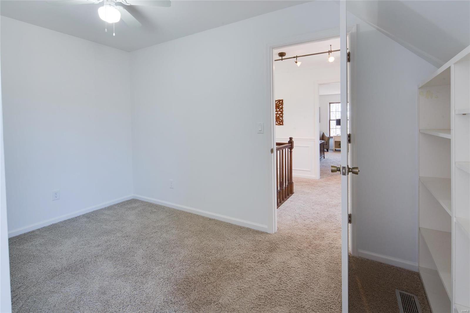 12600 Robyn Road St. Louis, MO 63127 - Photo 41 of 71 Gallery Image 41