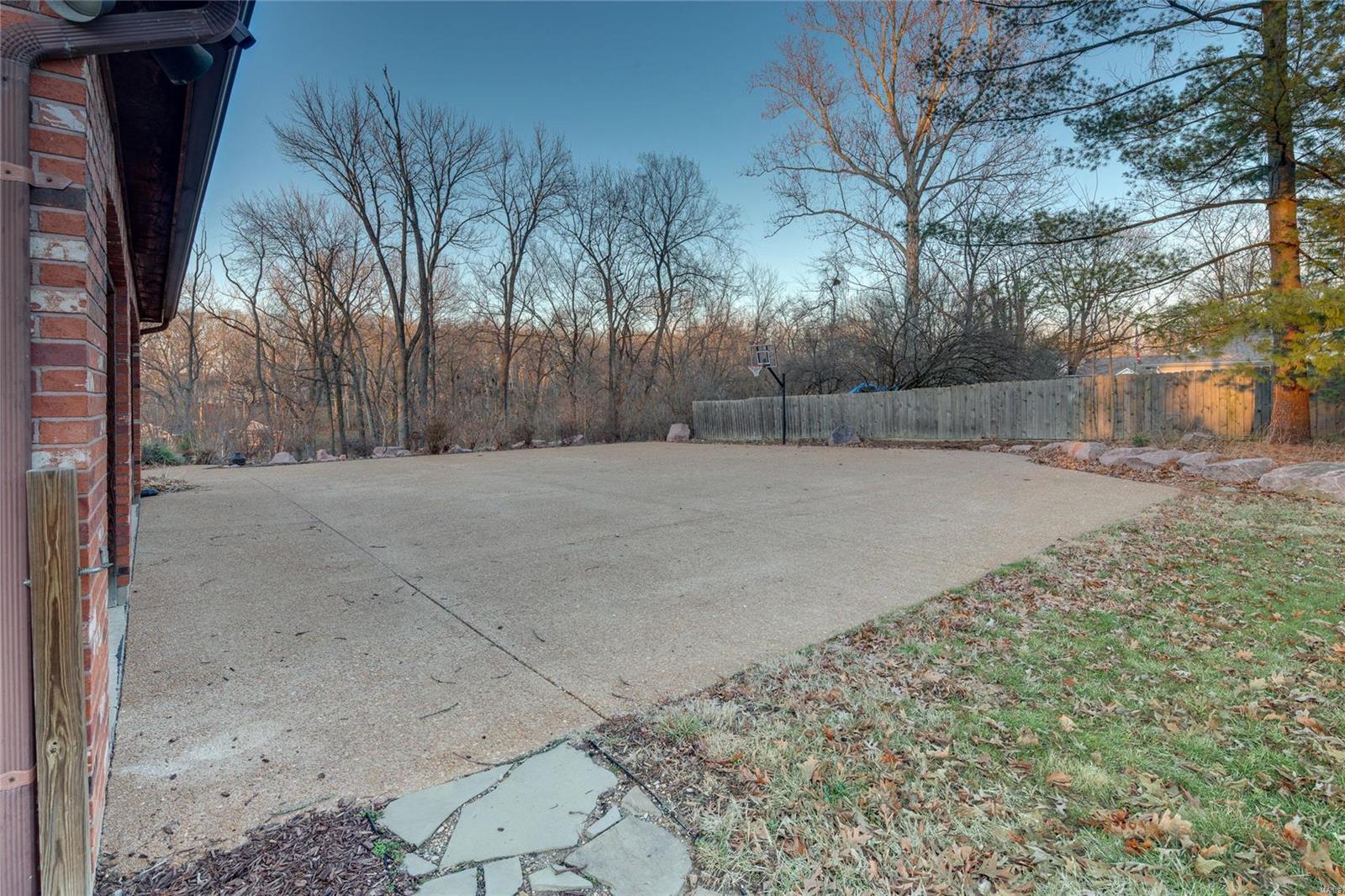 12600 Robyn Road St. Louis, MO 63127 - Photo 55 of 71 Gallery Image 55