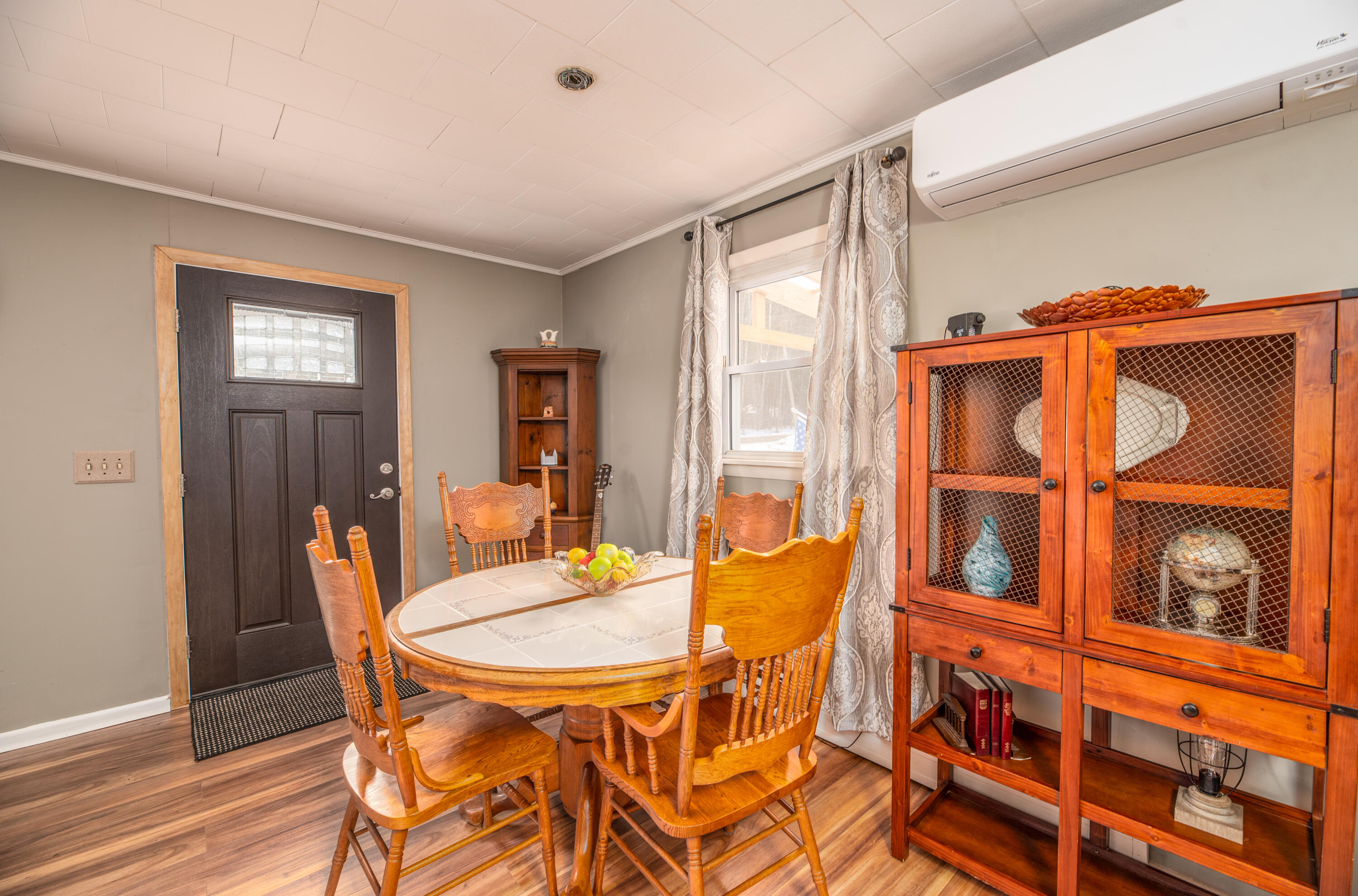256 N Road Newburgh, ME 04444 - Photo 9 of 21 Interior4