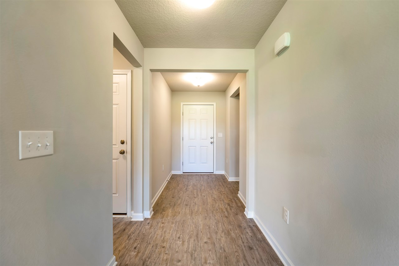720 Whittington Avenue Fairhope, AL 36532 - Photo 3 of 21
