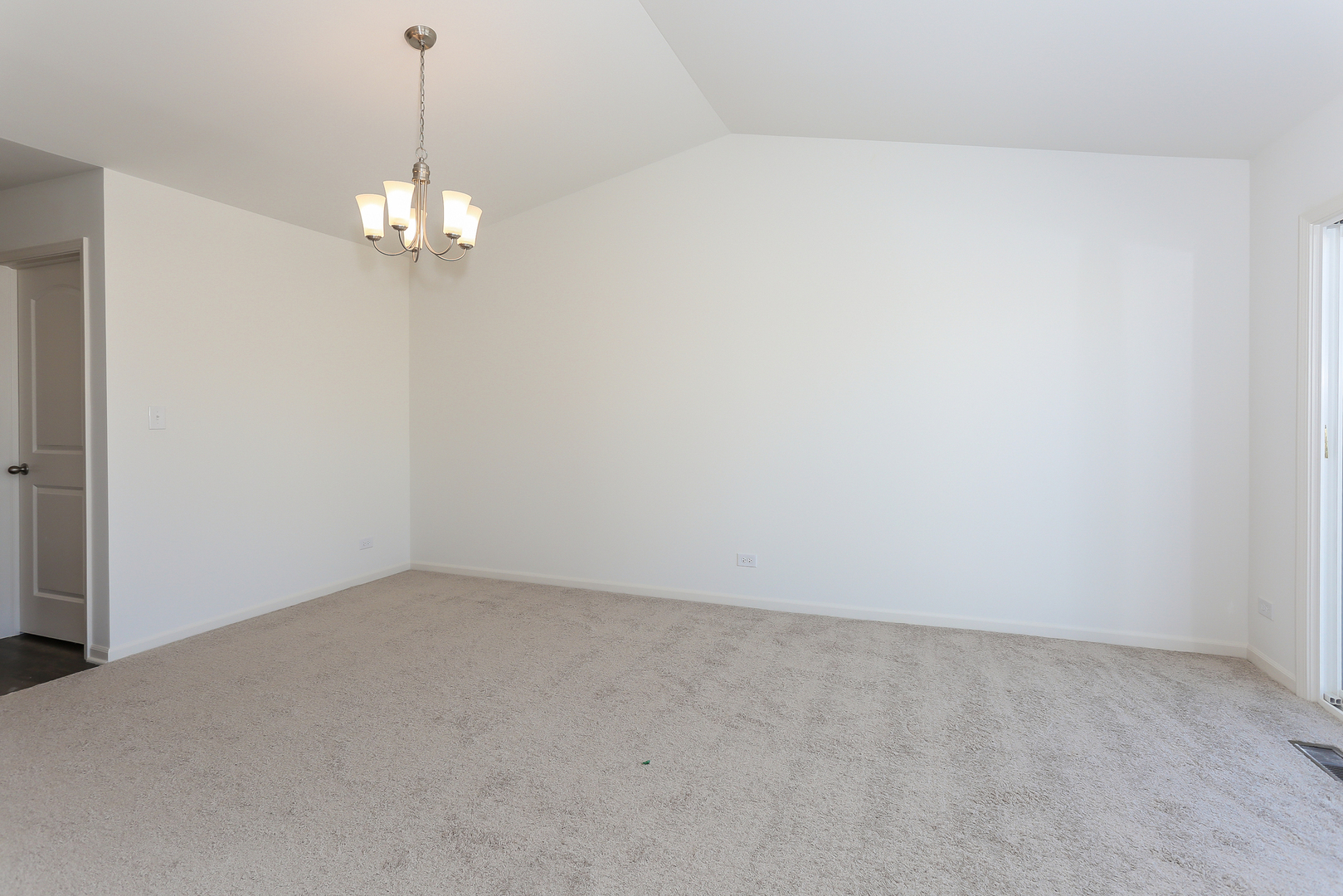 3710 Doherty Lane McHenry, IL 60050 - Photo 3 of 18