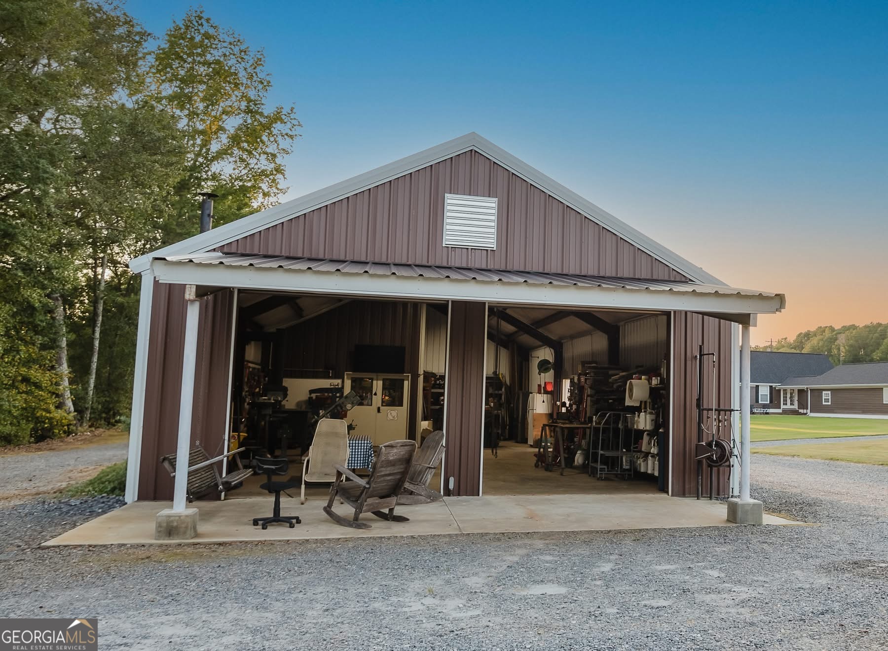 410 Country Kitchen Road Barnesville, GA 30204 - Photo 7 of 120