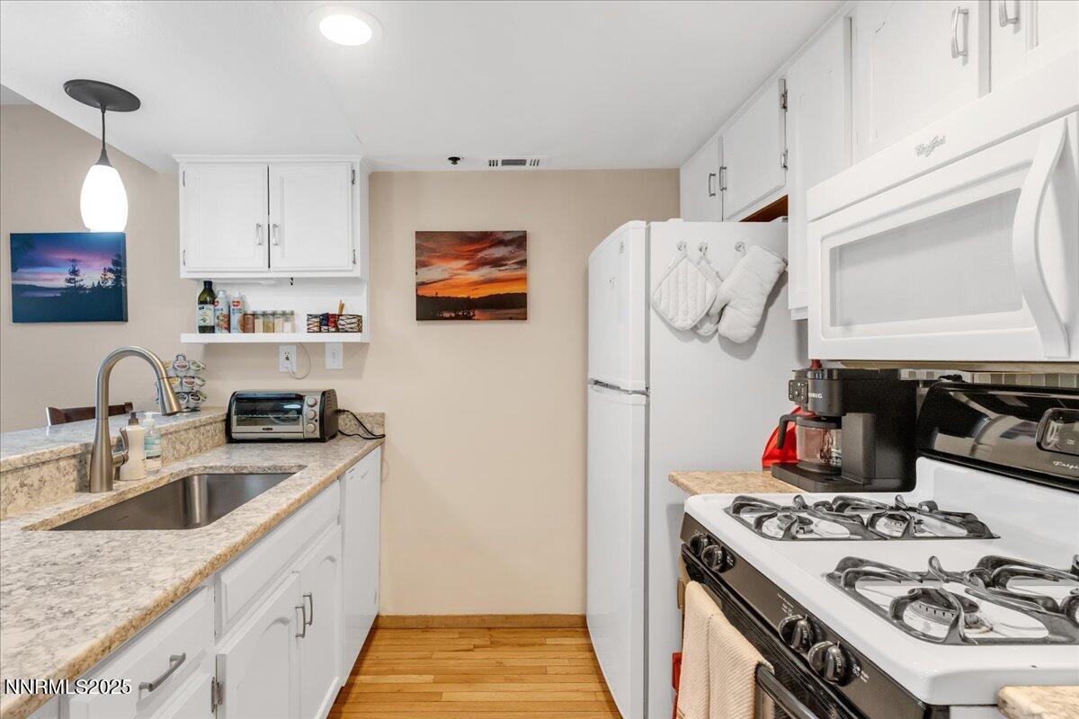 759 Boulder Court, Unit A Stateline, NV 89449 - Photo 14 of 61 39-Photo32