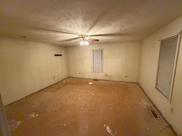 6249 Old Stage Road Adamsville, TN 38310 - Photo 11 of 20
