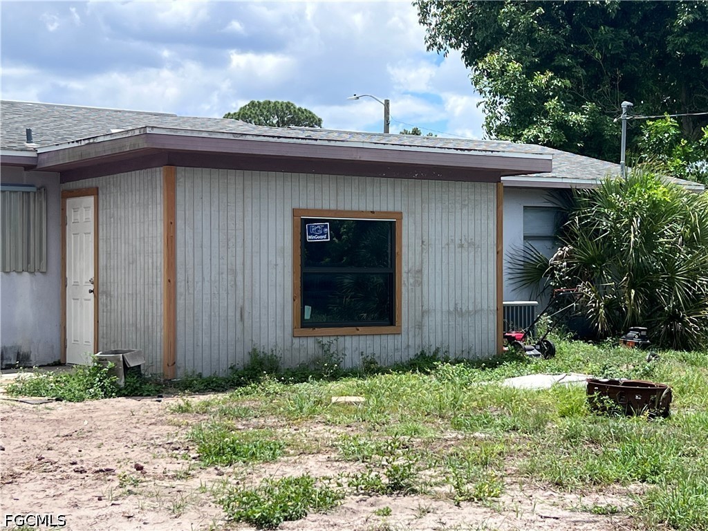 17 Illinois Road Lehigh Acres, FL 33936 - Photo 16 of 31