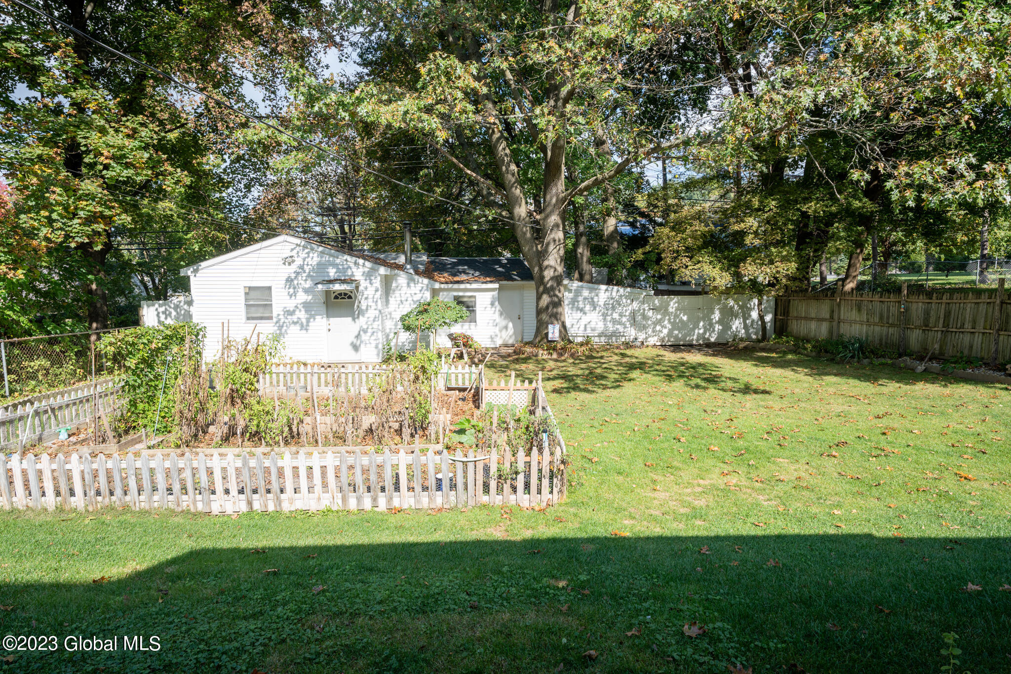 7 Southgate Road Colonie, NY 12211 - Photo 17 of 24 019-7-Southgate-Rd