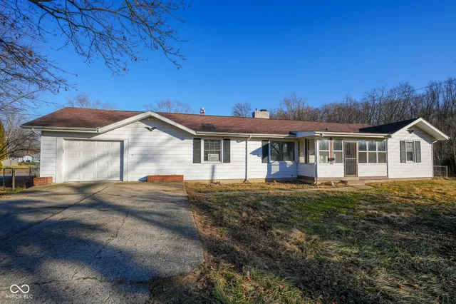 $1,350 | 2903 West 22nd Street, Anderson, IN 46011