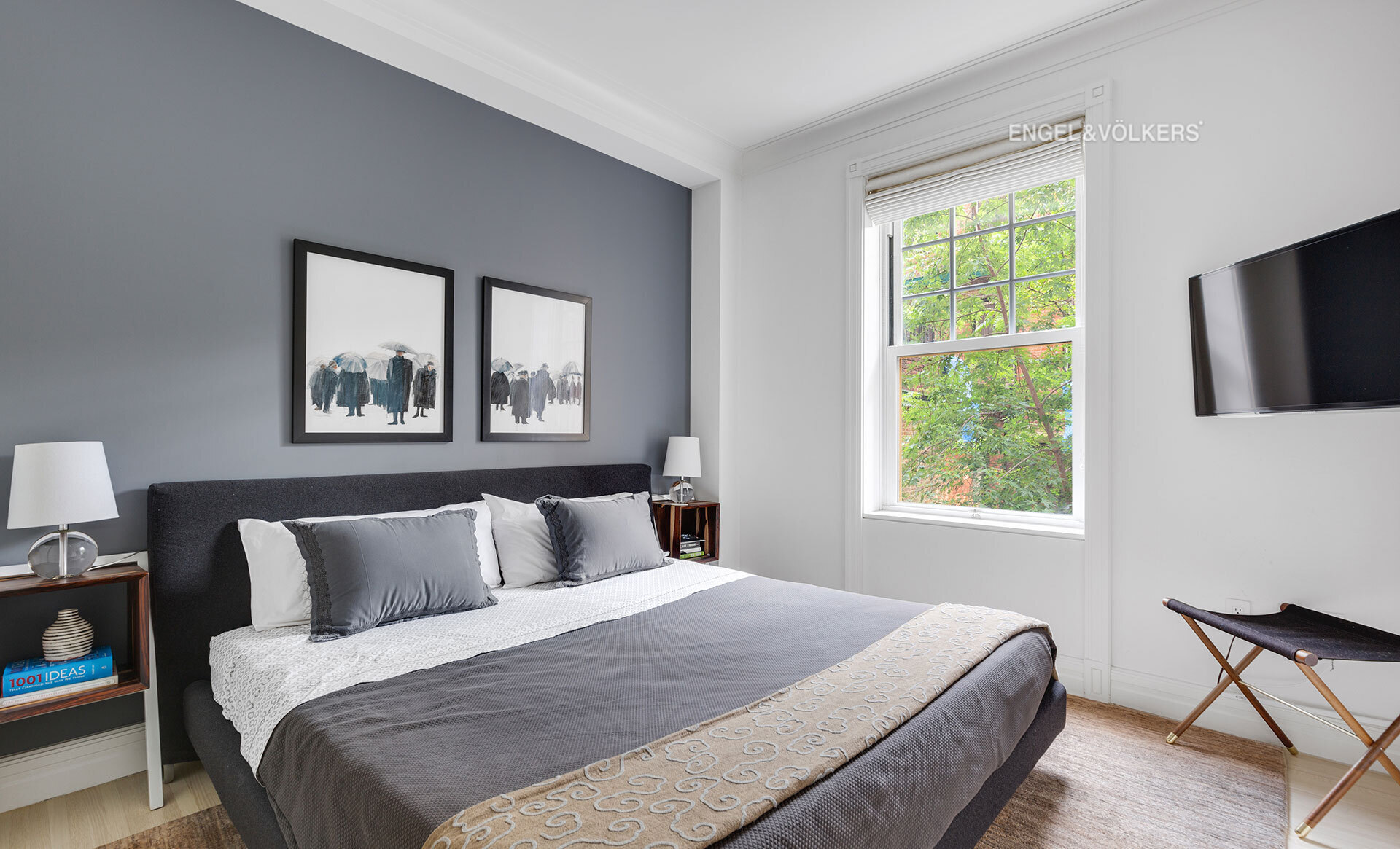 150 East 72nd Street, Unit 4S Manhattan, NY 10021 - Photo 8 of 13 a bedroom with bed and window