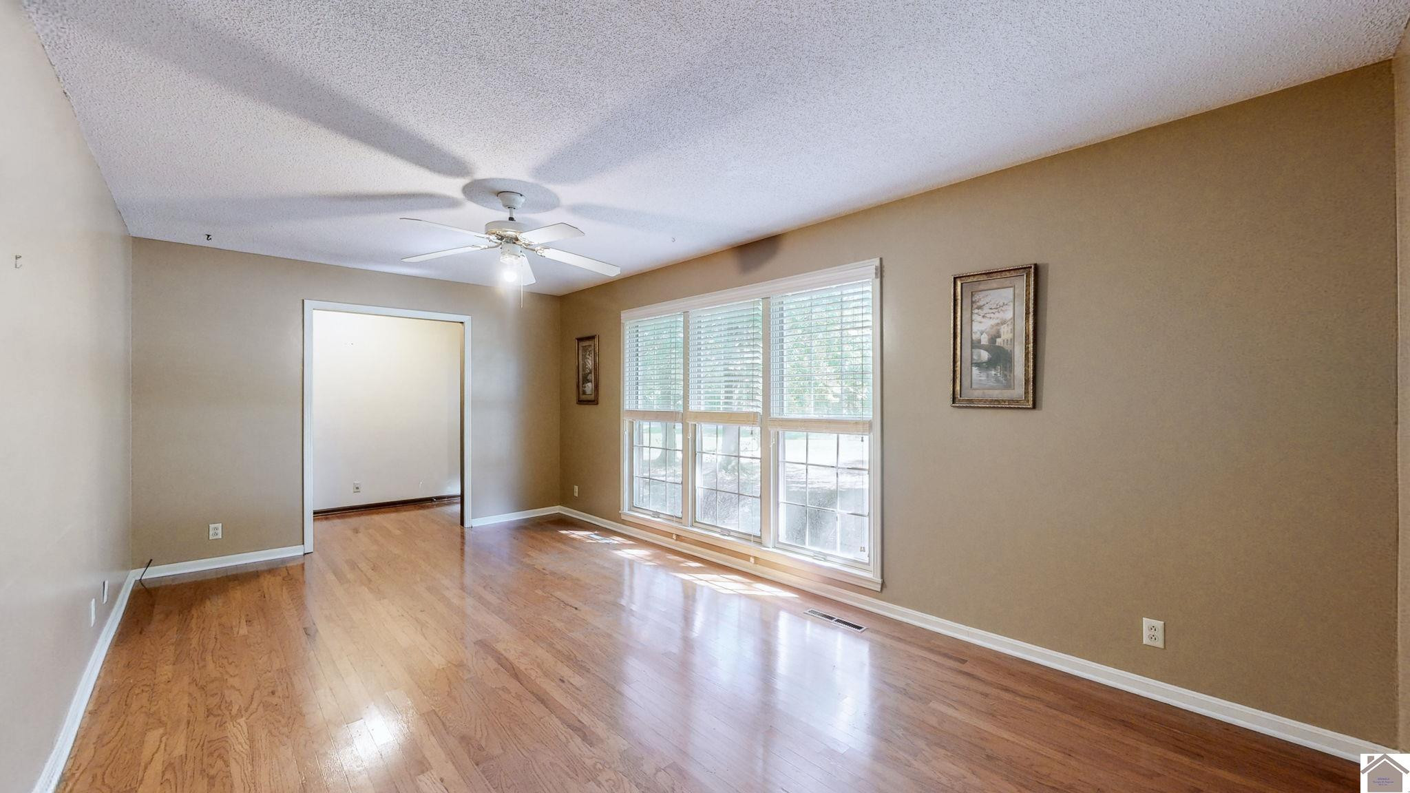 1225 Robertson Road North Murray, KY 42071 - Photo 7 of 31 Photo 7