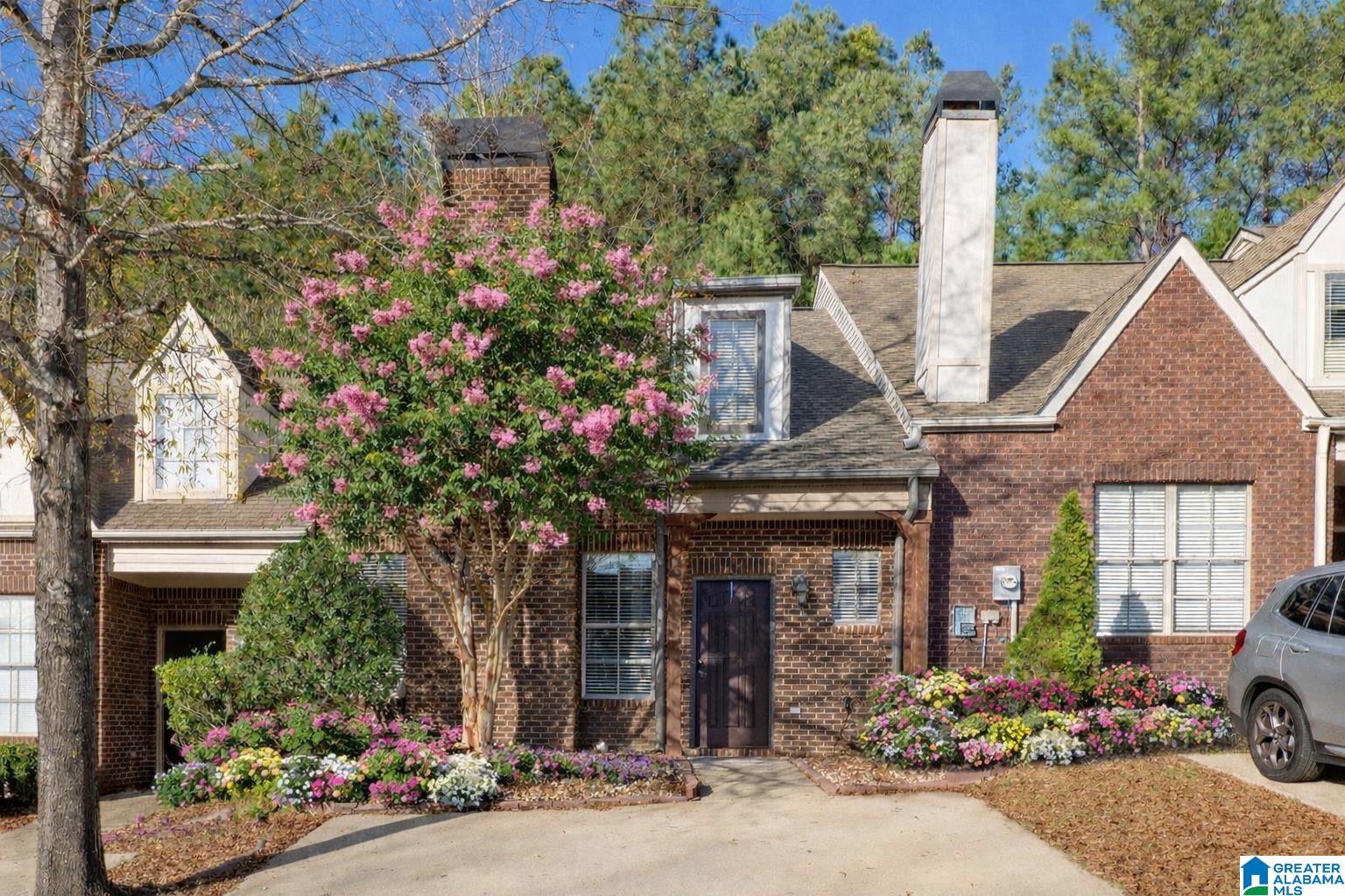 2212 Ridgemont Drive Birmingham, AL 35244 - Photo 2 of 36