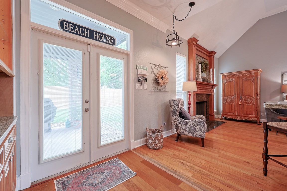4704 Donald Street Seabrook, TX 77586 - Photo 22 of 42 a living room with furniture and a fireplace