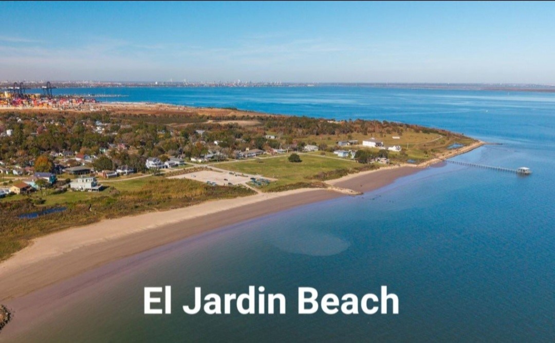 4704 Donald Street Seabrook, TX 77586 - Photo 40 of 42 a view of an ocean