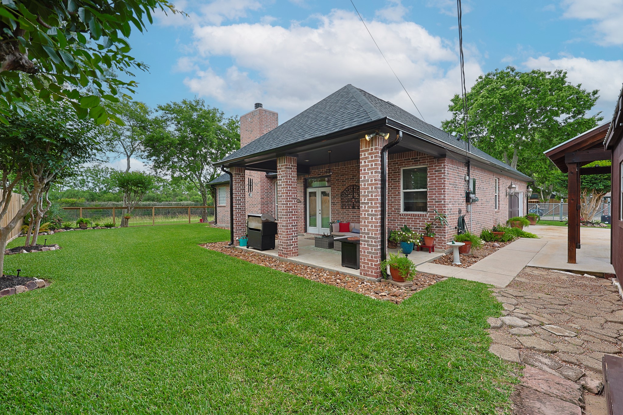 4704 Donald Street Seabrook, TX 77586 - Photo 7 of 42 a view of a house with backyard and porch