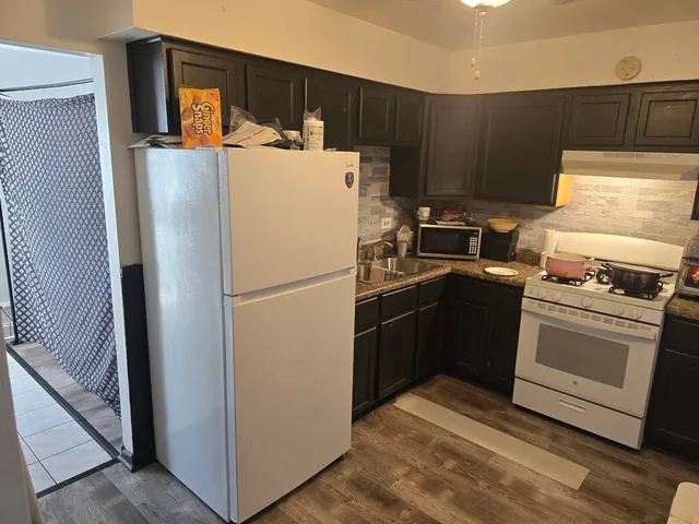 $114,900 | 173 Williamsburg Road, Country Club Hills, IL 60478