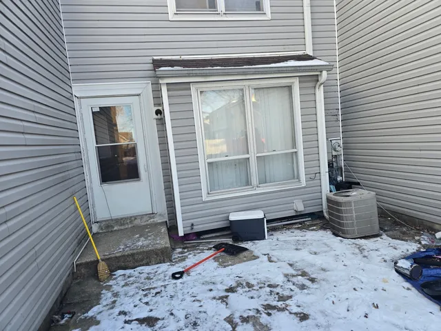 $114,900 | 173 Williamsburg Road, Country Club Hills, IL 60478