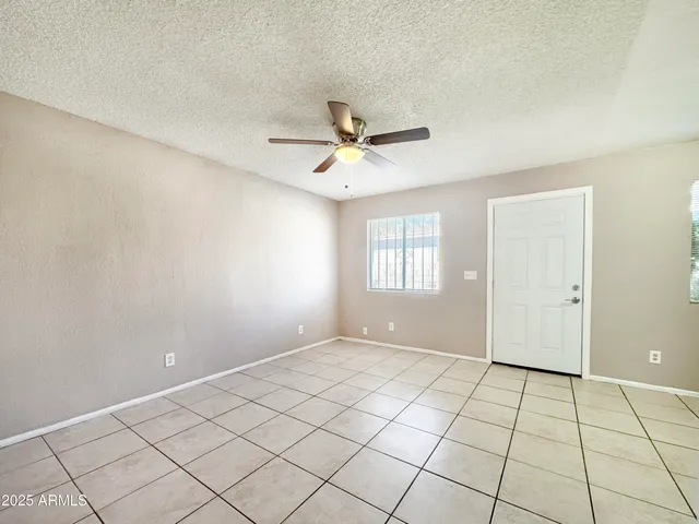 $1,000 | 2931 East Atlanta Avenue, Unit 2, Phoenix, AZ 85040