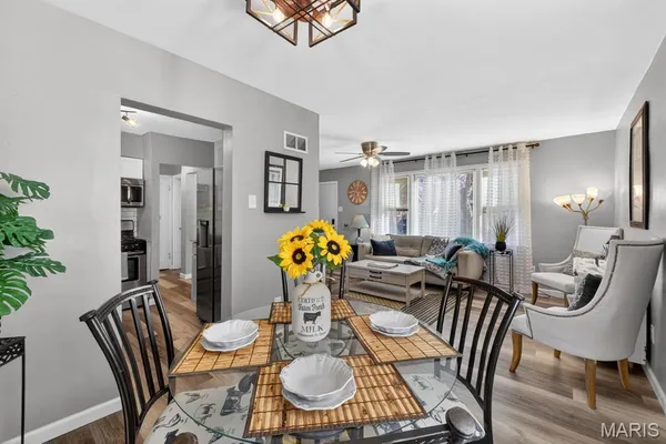$289,900 | 6929 Dartmouth Avenue, University City, MO 63130
