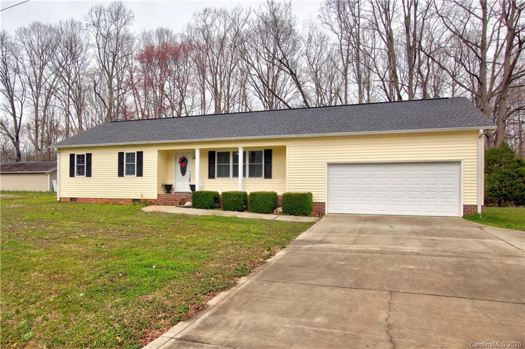 136 Carlyle Road Troutman, NC 28166 - Photo 2 of 34 Gallery Image 2