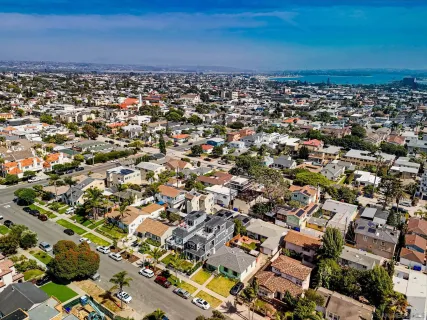 $2,949,999 | 835 Beryl Street, San Diego, CA 92109