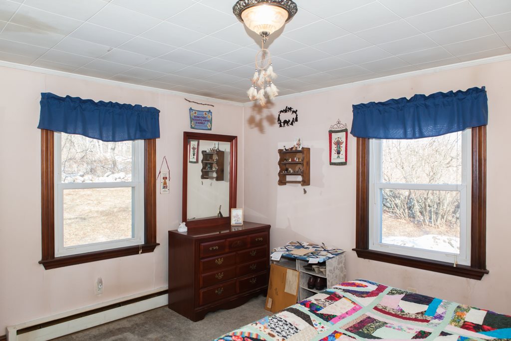 317 Bolt Hill Road Eliot, ME 03903 - Photo 10 of 19