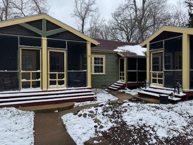 15657 Lakeshore Rd #3Lakeshore Rd 5