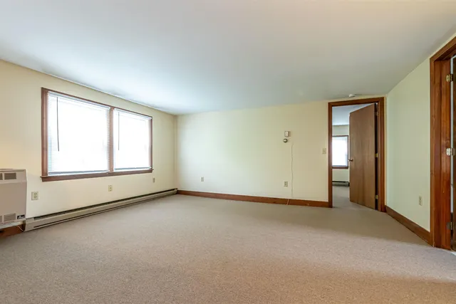 $469,000 | 212 West Main Street, Hillsborough, NH 03244