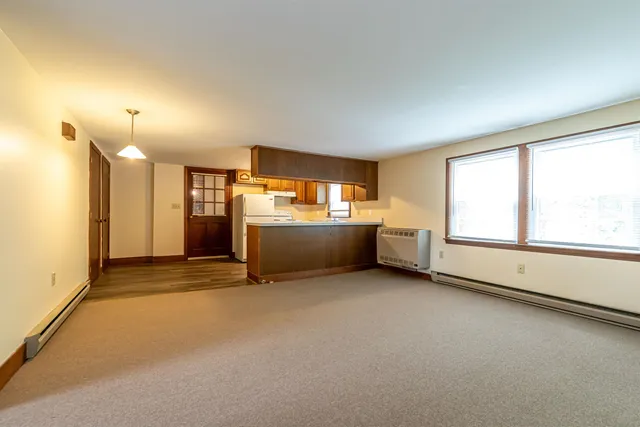 $469,000 | 212 West Main Street, Hillsborough, NH 03244