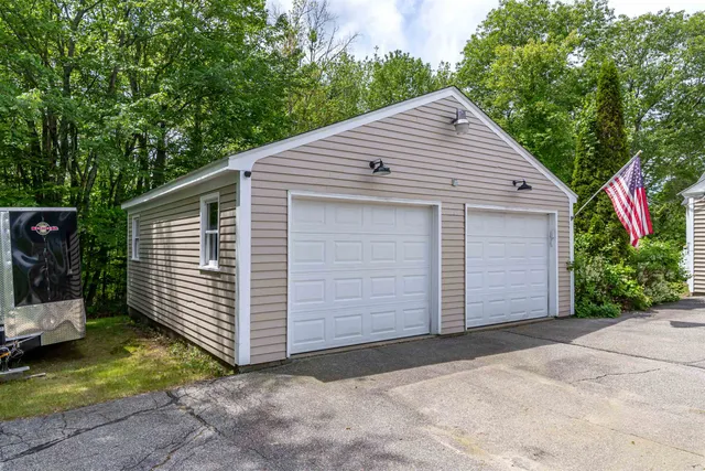 $469,000 | 212 West Main Street, Hillsborough, NH 03244