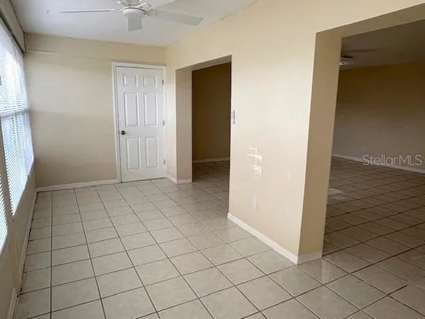 $1,725 | 407 Feltham Trail, Unit B, Sun City Center, FL 33573