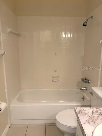 $1,725 | 407 Feltham Trail, Unit B, Sun City Center, FL 33573