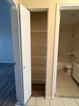 $1,725 | 407 Feltham Trail, Unit B, Sun City Center, FL 33573