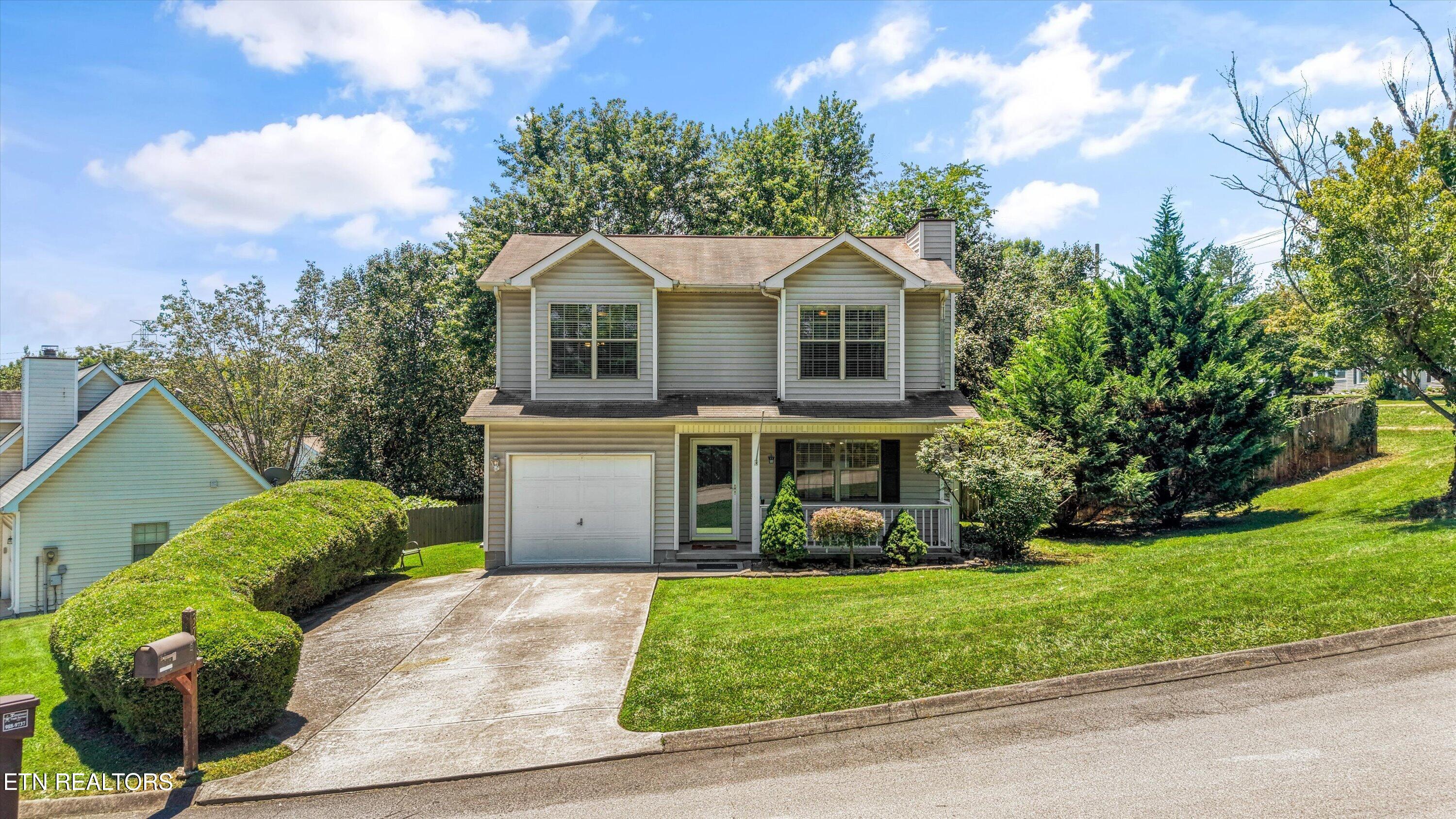 3701 Holgate Lane Powell, TN 37849 - Photo 2 of 38 02-3701 Holgate Ln 32