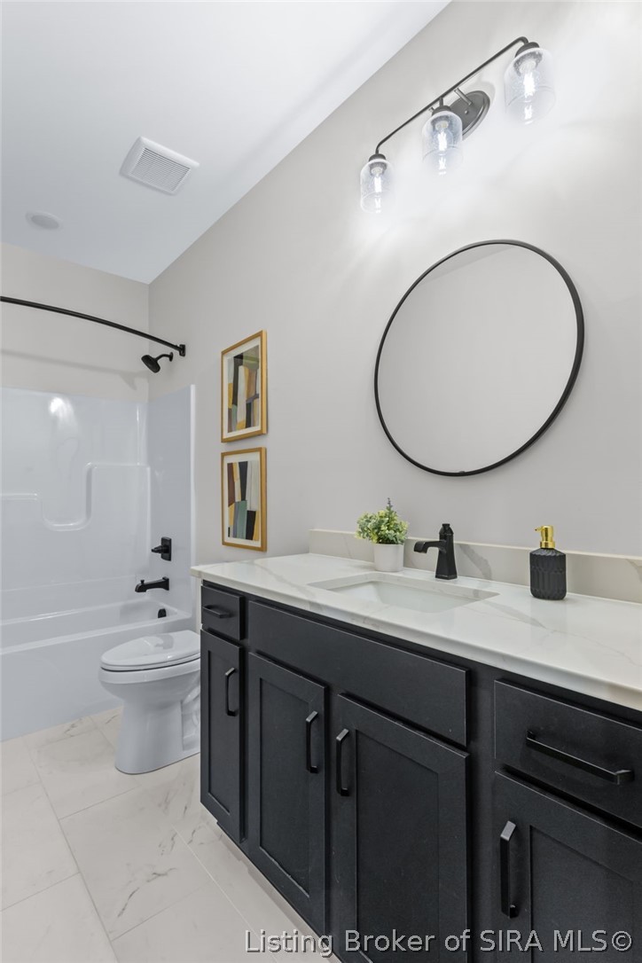 3501 Linnert Way New Albany, IN 47150 - Photo 11 of 77