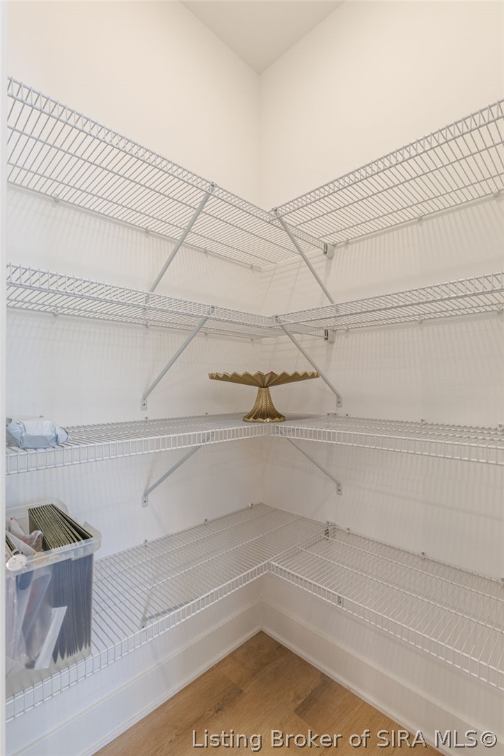 3501 Linnert Way New Albany, IN 47150 - Photo 32 of 77 Walk in Pantry