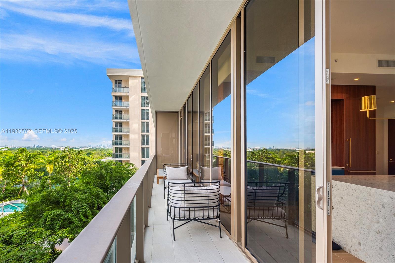 2655 South Bayshore Drive, Unit 909 Miami, FL 33133 - Photo 25 of 26