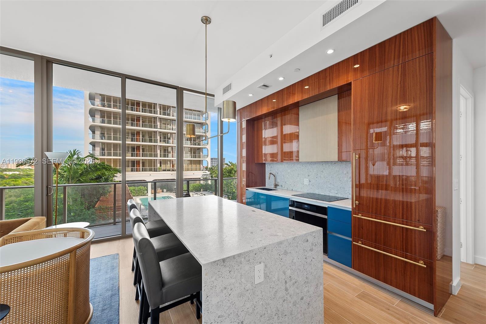 2655 South Bayshore Drive, Unit 909 Miami, FL 33133 - Photo 5 of 26