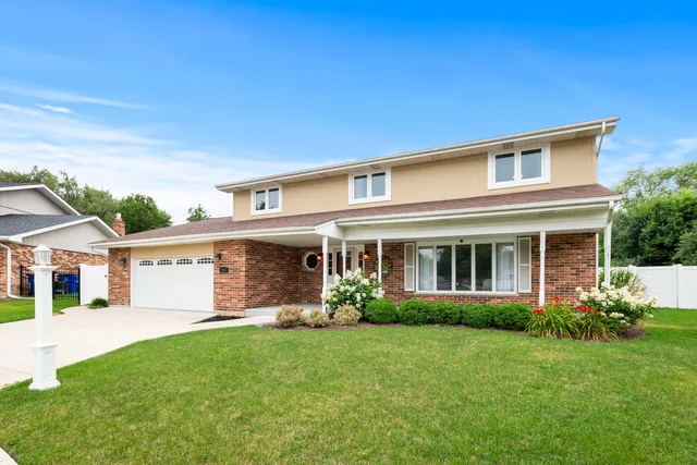 $524,900 | 11811 Old Spanish Trail, Orland Park, IL 60467