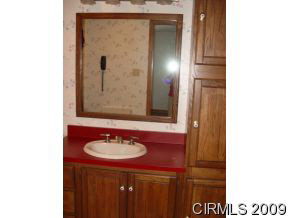 4537 South Old St Road Wabash, IN 46992 - Photo 7 of 10 Gallery Image 7