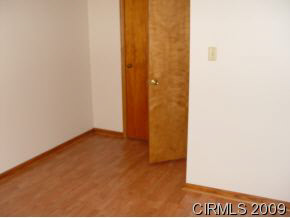 4537 South Old St Road Wabash, IN 46992 - Photo 8 of 10 Gallery Image 8