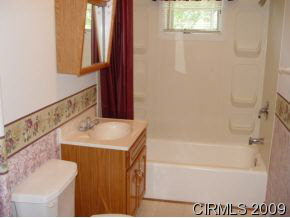 4537 South Old St Road Wabash, IN 46992 - Photo 9 of 10 Gallery Image 9