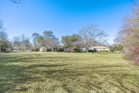 $370,000 | 5855 Houston Lane, Crestview, FL 32539