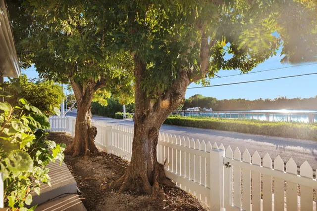 $999,000 | 2801 Fogarty Avenue, Key West, FL 33040