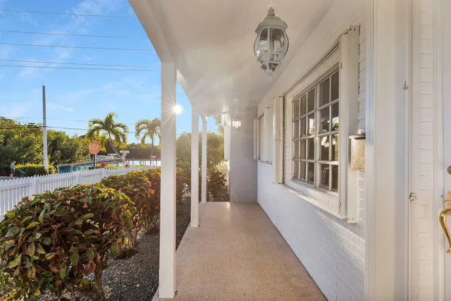 $999,000 | 2801 Fogarty Avenue, Key West, FL 33040