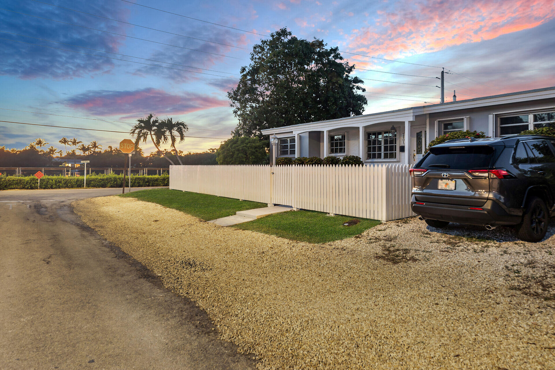 2801 Fogarty Avenue Key West, FL 33040 - Photo 38 of 53 a front view of a house with a yard