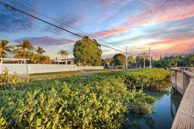 $999,000 | 2801 Fogarty Avenue, Key West, FL 33040