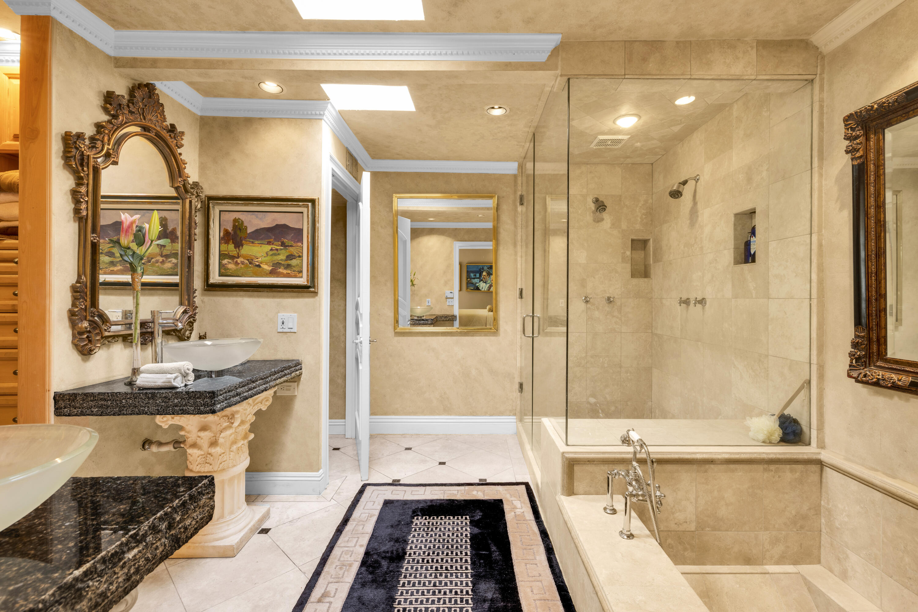 489 East San Jose Road Palm Springs, CA 92264 - Photo 15 of 34 Primary bathroom