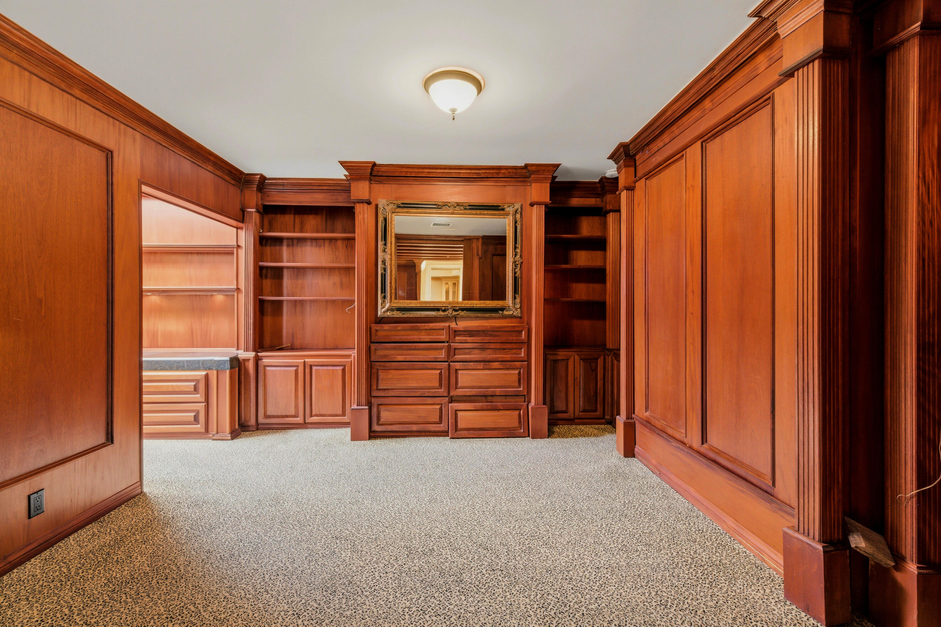 489 East San Jose Road Palm Springs, CA 92264 - Photo 20 of 34 Bedroom/den with Murphy bed