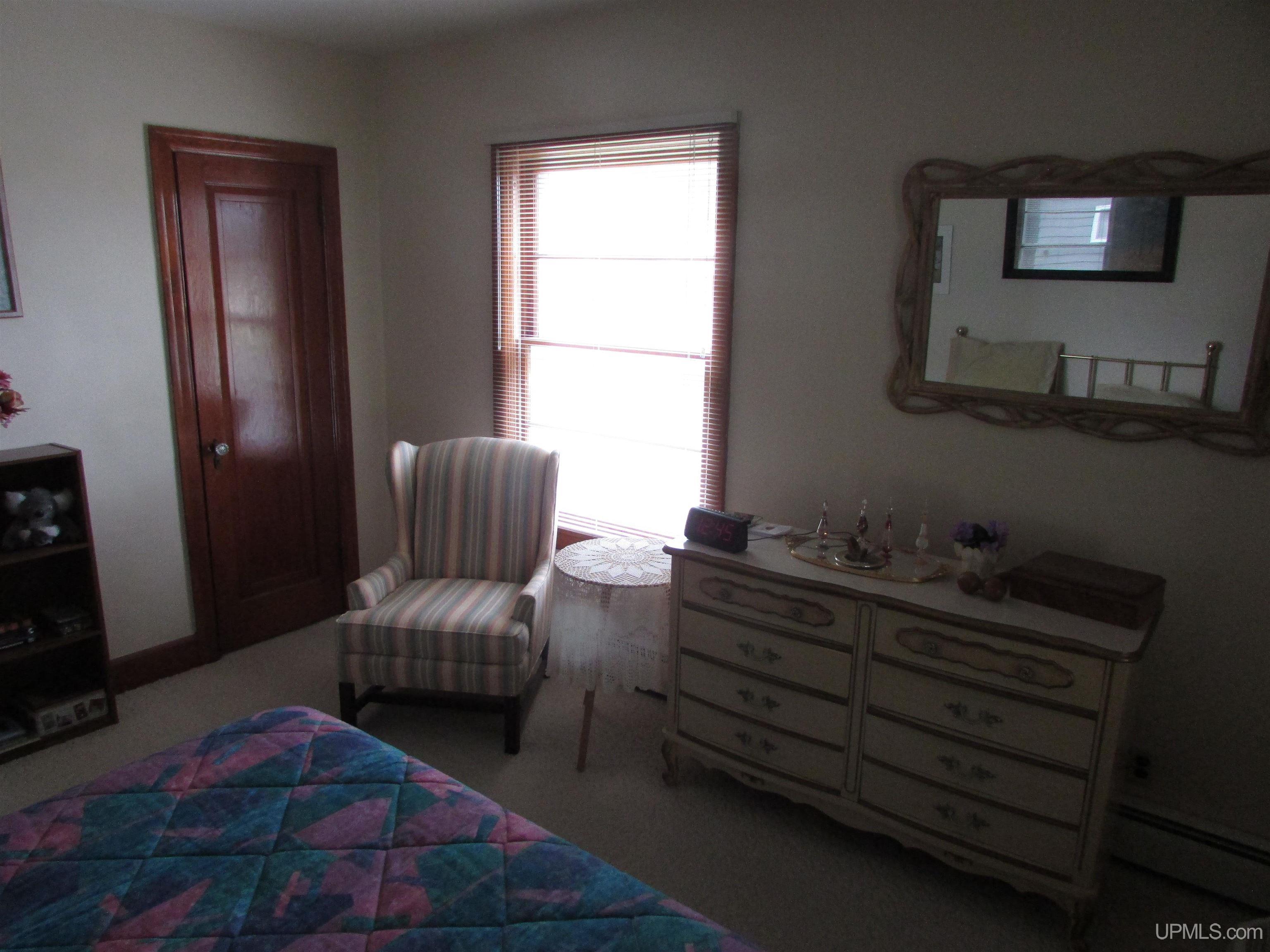 105 West Fall Street L'Anse, MI 49946 - Photo 16 of 28