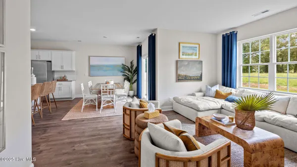 $325,000 | 226 Lake Tyler Drive, New Bern, NC 28560